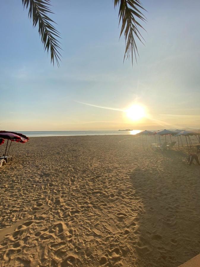 Aeras Jomtien By Cherryアパートホテル エクステリア 写真